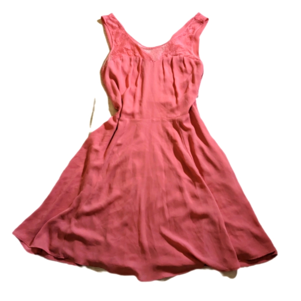 NWOT Express sexy lace back coral dress 4 sleeveless